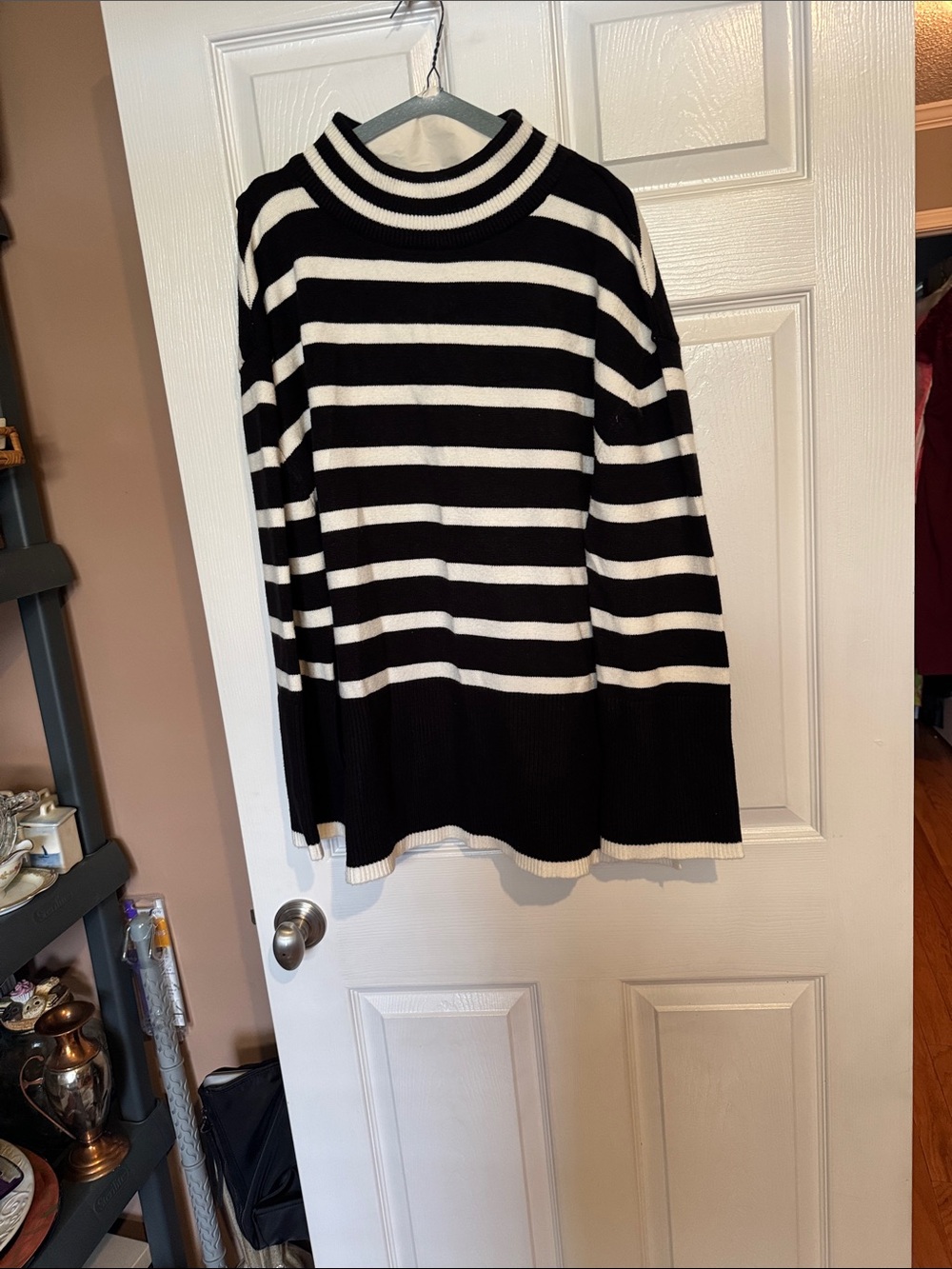 Black & White Striped Knit Sweater - Classic Crewneck